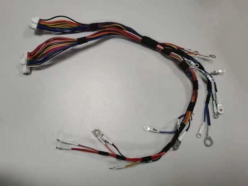 Wit Zwart UL gecertificeerde aangepaste draadgordel met 22AWG temperatuurbereik -20oC-85oC 300V
